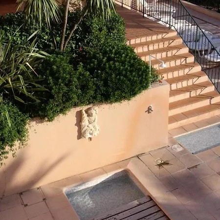 아파트 Avec Piscine Commune A Maxime 88588 *
